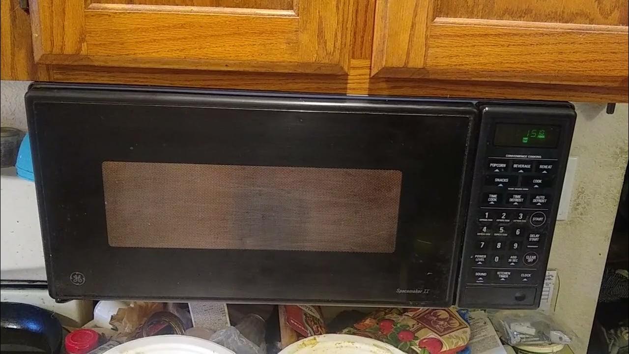 GE Space Saver microwave - YouTube