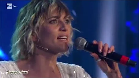 DopoFestival 2019 - Anna Foglietta canta "E la lun...