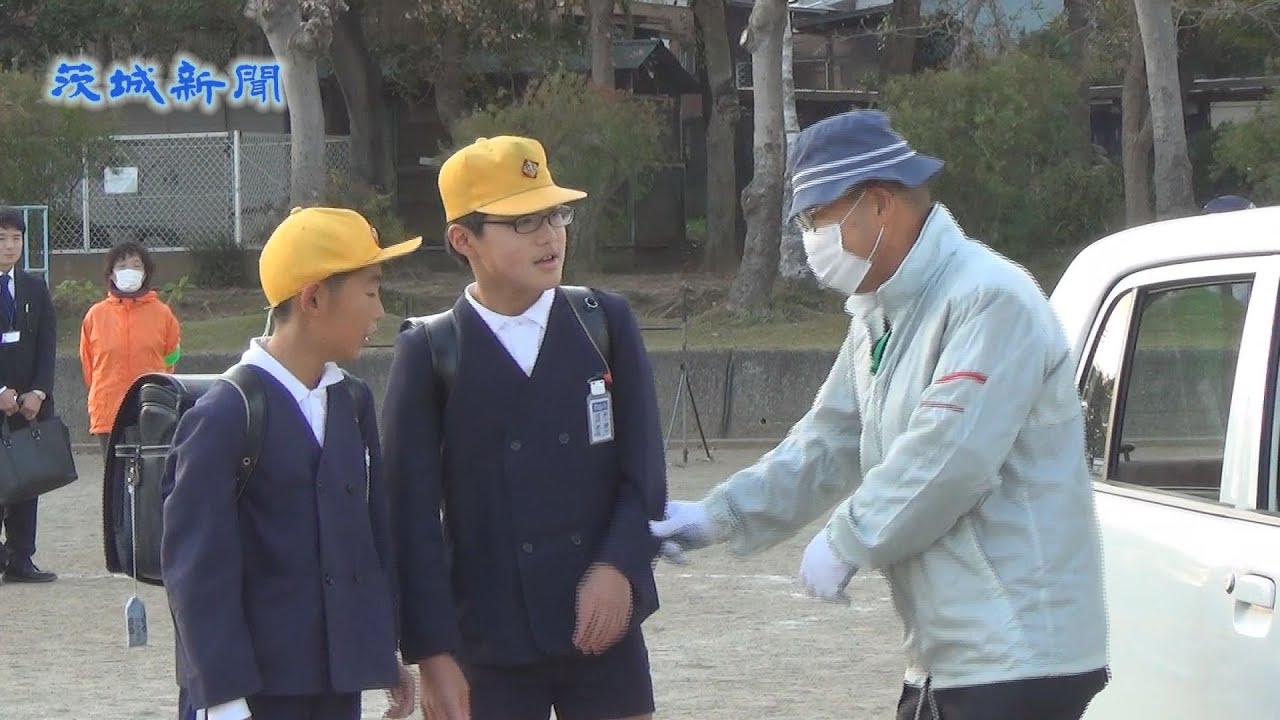 不審者想定し駆け込み訓練 水戸市立吉田小