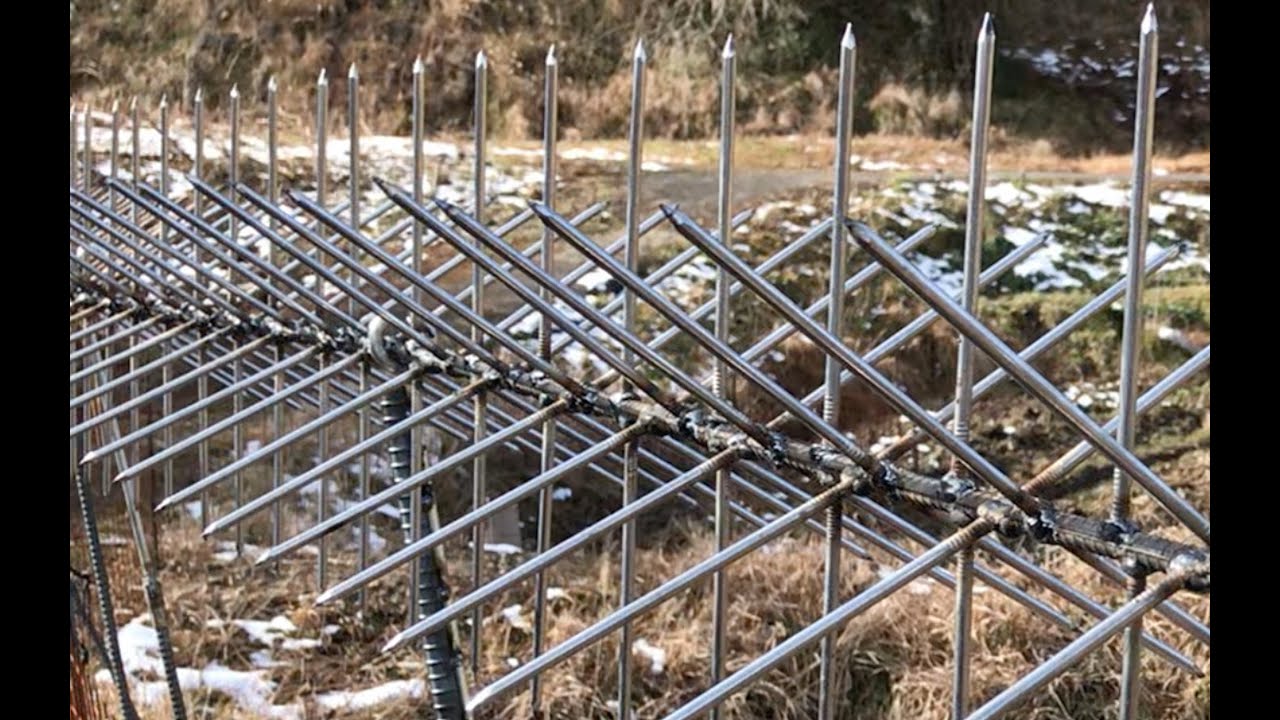 お猿さん対策 - 必殺回転五寸釘と剃刀鉄線