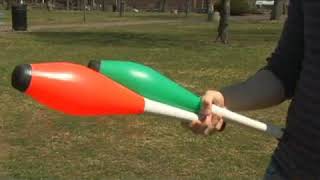 Juggling 3 Clubs: Multiplex Throws