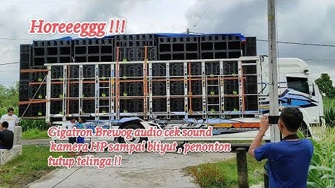 Gigatron Brewog Audio cek sound di area persawahan untuk persiapan Sumbersewu