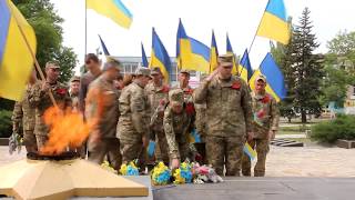 День Пам'яті і примирення в Торецьку продовжився Арт-акцією Україна-мрія День Пам'яті і примирення в Торецьку продовжився Арт-акцією Україна-мрія