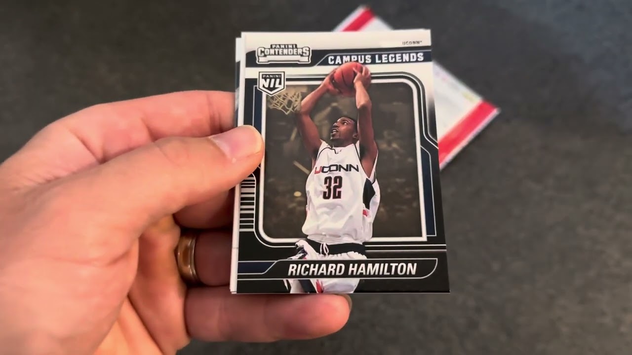 Product Preview: Panini UConn Basketball Hobby Box