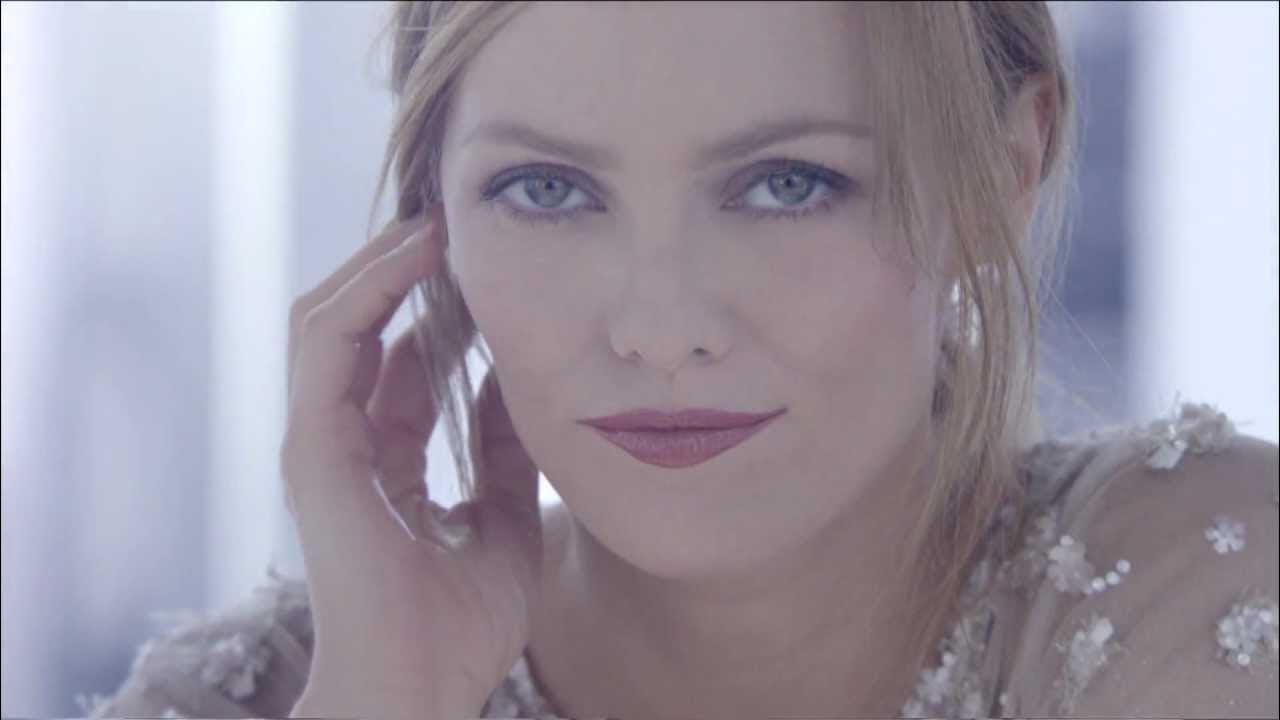 Vanessa Paradis Chanel Coco Cocoon ad campaign - StyleFrizz