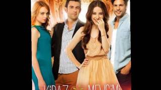 Özge Gürel Oynadığı Dizilerdeki Meslekleri Iyi Seyirler