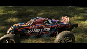 Traxxas Rustler bashing