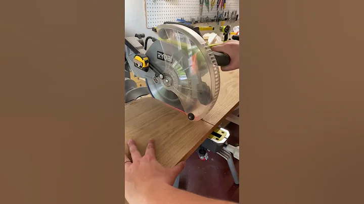 White Oak Floating Shelf Tutorial #diy #floatingshelves