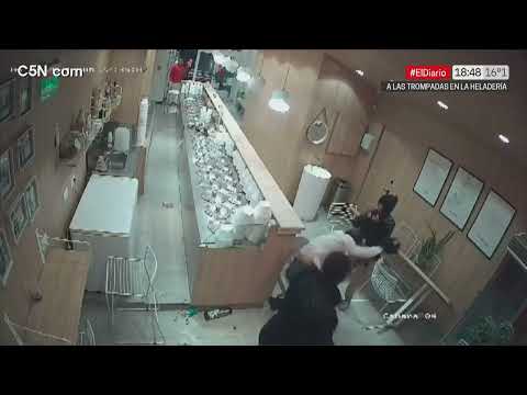 BRUTAL PELEA en una HELADERIA de MAR DEL PLATA