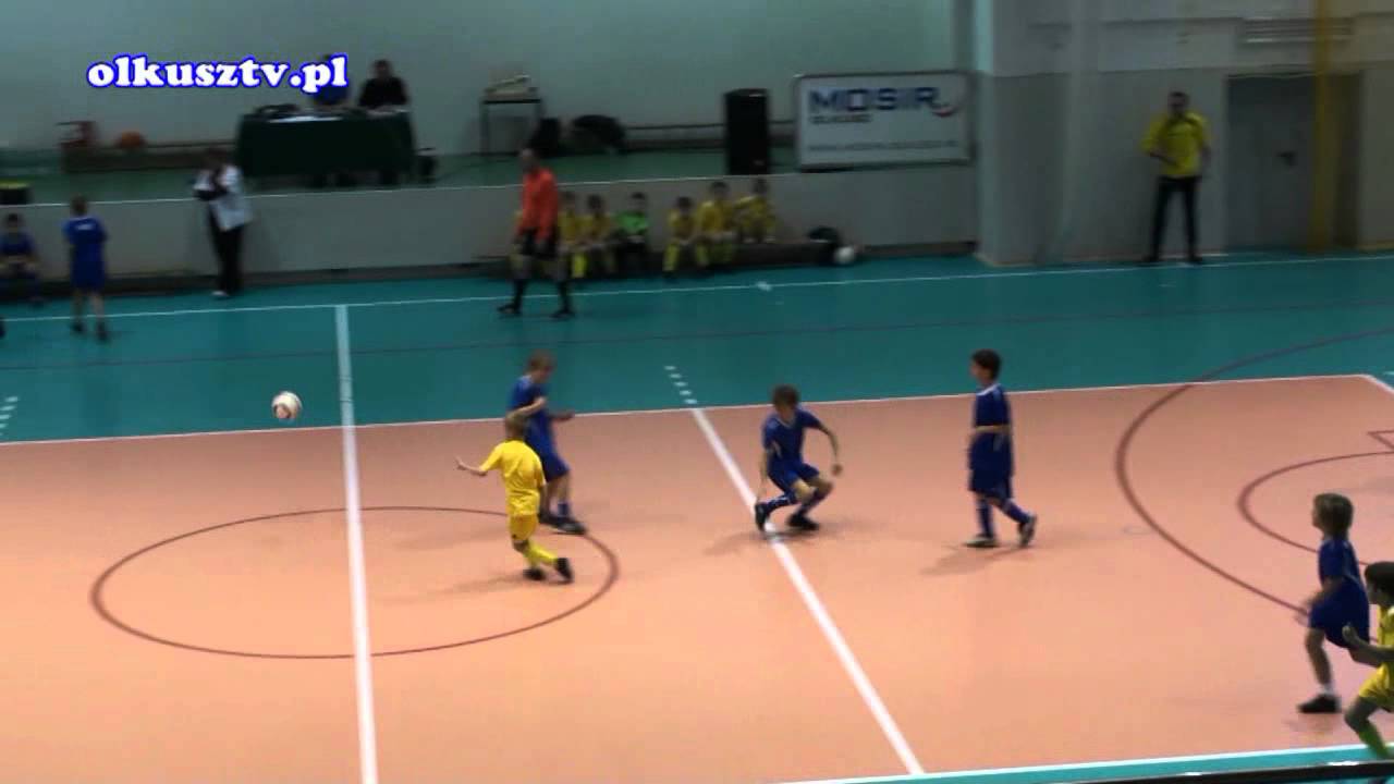 II Mikołajkowy Turniej Mini Piłki Nożnej MOSiR Olkusz 2011 HD.avi