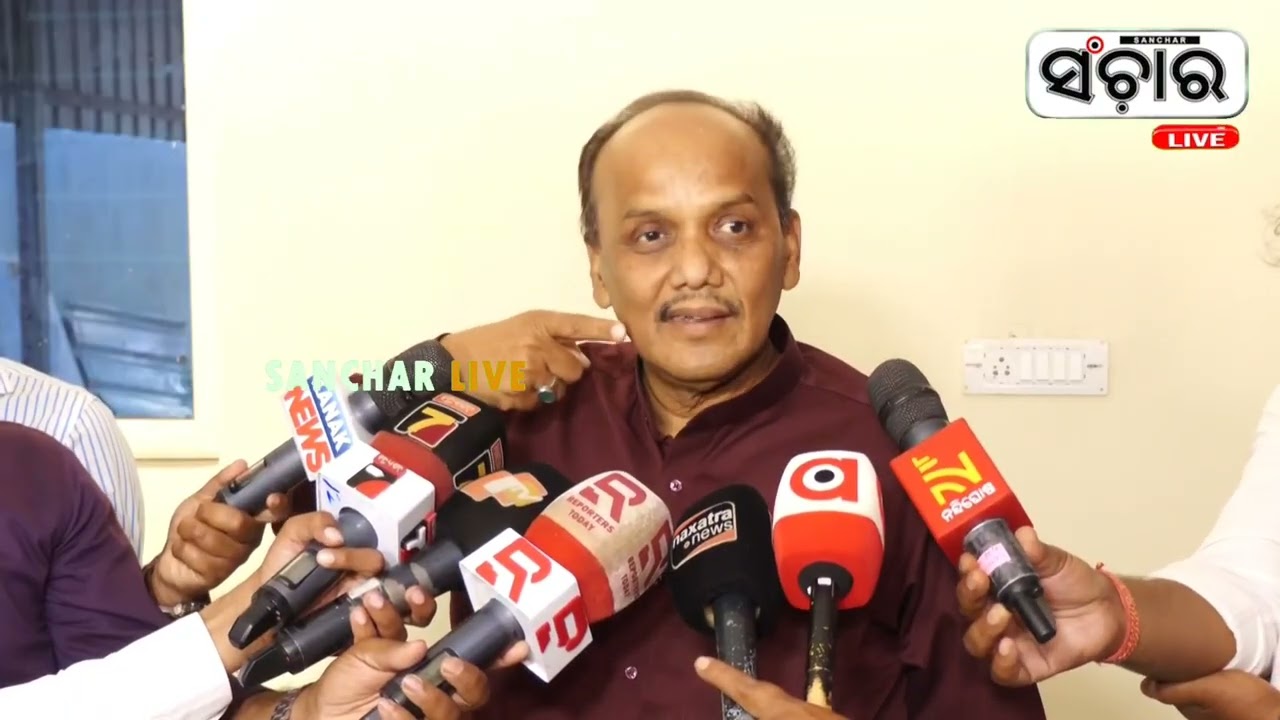 ନବୀନ ମୁଥ ମାରି ମୋ ଦାନ୍ତ ଭାଙ୍ଗିଦେଇଥିଲେ ଆଜିବି ମୋର ସେ ଦାନ୍ତ ନାହିଁ 