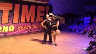 Ronaldo Magalhaes & Gabi Peres 5th ZOUK TIME congress(Radioactive)