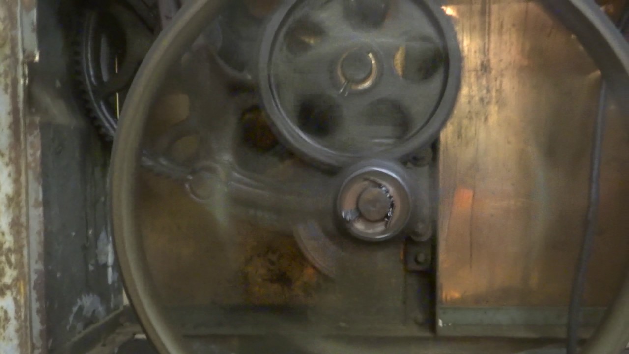Video of a 1921 Blackstone Washing Machine YouTube