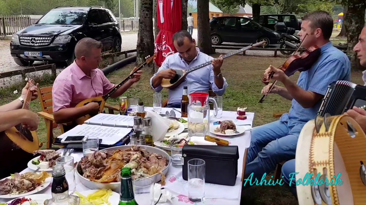 A férgek bomlásuk kezelése. A bélférgesség tünetei Hol van galandféreg az ablakokban