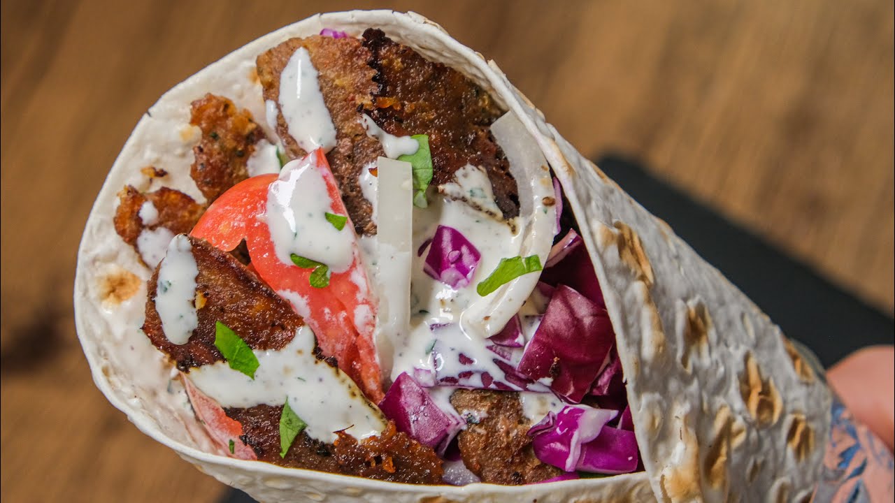 Рецепт донера из телятины с чесночным соусом - Домашний донер из телятины