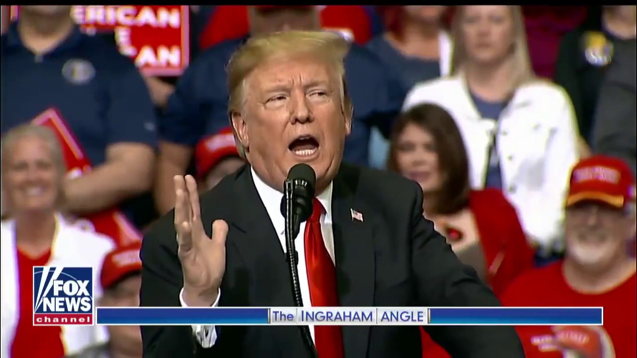 PENCIL NECK (Geek) ADAM SCHIFF