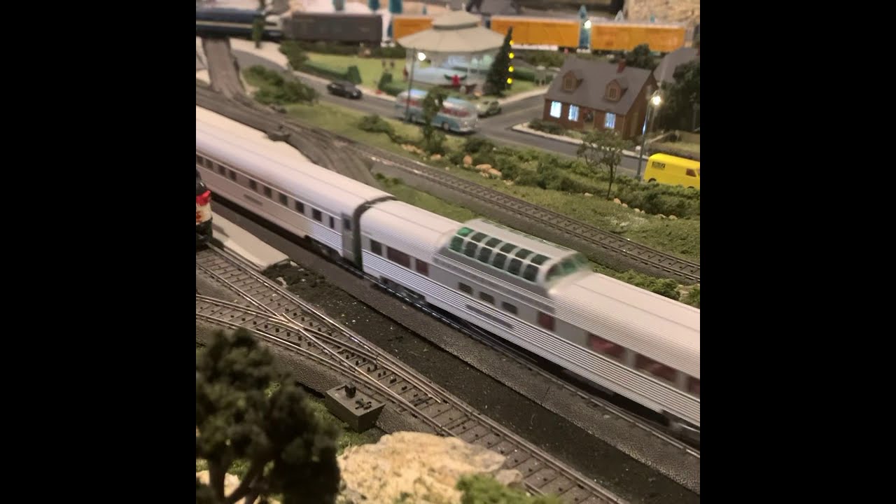 The California Zephyr train | Marklin HO - YouTube