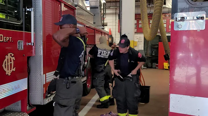 🔥 FIRE IN HIGH-RISE 🔥 chicago fire department everybody goes response!