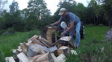 Splitting wood with 3 point log splitter