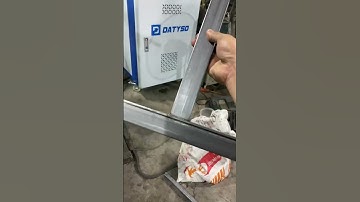 Hàn bàn ghế học sinh bằng máy hàn laser