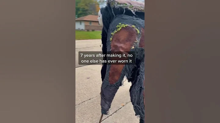 The first time I ever saw one of my costumes on someone else #spiritwalker #shocking #halloween