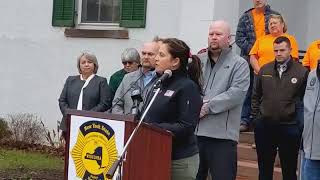 North Country representatives rally in Ogdensburg to save correctional facility.
