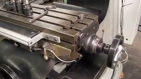 2002 BRIDGEPORT EZ-TRAK 3-AXES CNC VERTICAL MILLING MACHINE UNDER POWER & FOR SALE