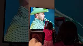 Tavi looking for Granny & Pop Phil in The Audience 3 26,2024 ( Charley Crockett ) Live @ The Ryman