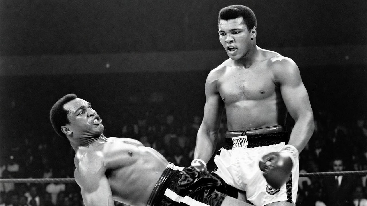 The Underdog Standing Over The Undefeated Champion — Ali's Rope a Dope Explained