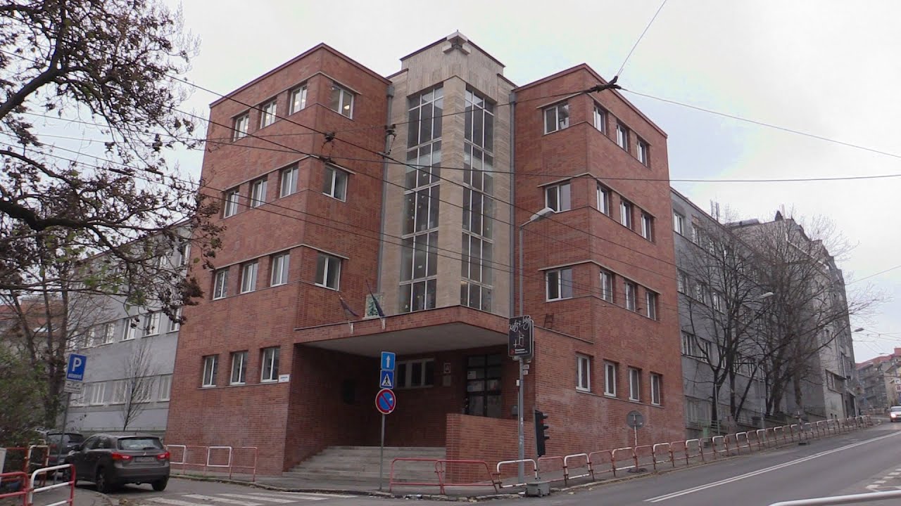 Prezentacia skol - ZS HODZOVA