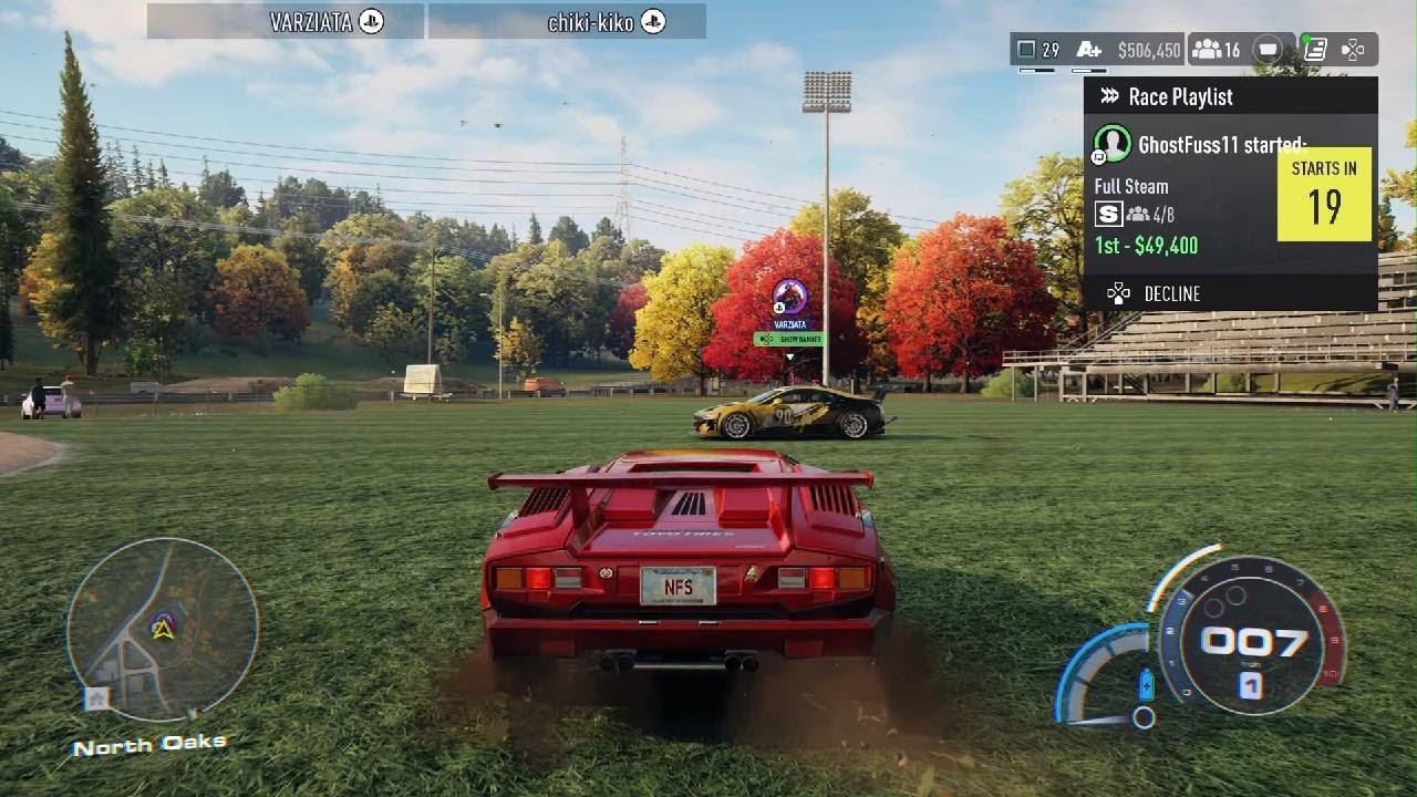 Полицаи гони състезателна кола -Need for speed!!!!