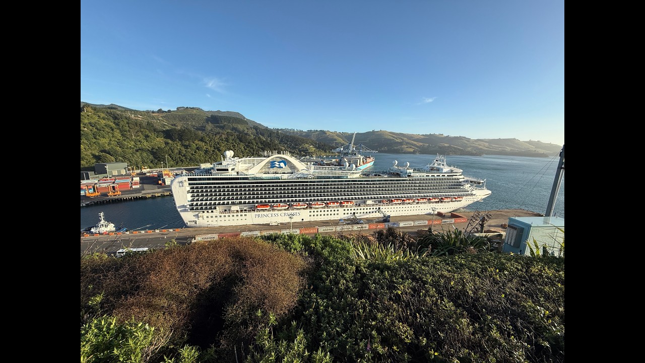 CROWN PRINCESS - Brisbane - New Zealand Cruise • Feb 16-March 2, 2026