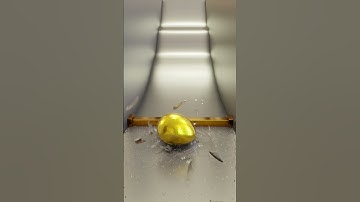 balloon egg and ? #blender3d #simulation#animation #fyp #blender #relaxing #satisfying #ice