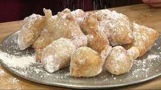 What's Cooking: Uncle Giuseppe's Marketplace's Zeppoles