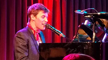 Reeve Carney - Uptown Girl (Billy Joel Cover) (The Green Room 42 10-20-19)