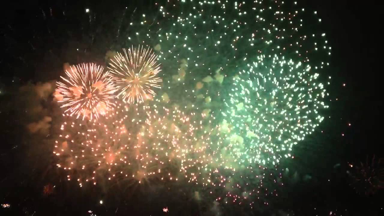 Bouquet final du feu d'artifice du 14 juillet 2015 à Dijon YouTube Bouquet final du feu d'artifice du 14 juillet 2015 à Dijon YouTube