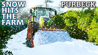 IT'S SNOWING ON THE FARM! | PURBECK FARMING SIMULATOR 22 - Episode 13