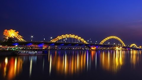 CẦU RỒNG PHUN LỬA,XỊT NƯỚC VÀ ĐỔI MÀU HD1080 | Vlog tại VN (11)