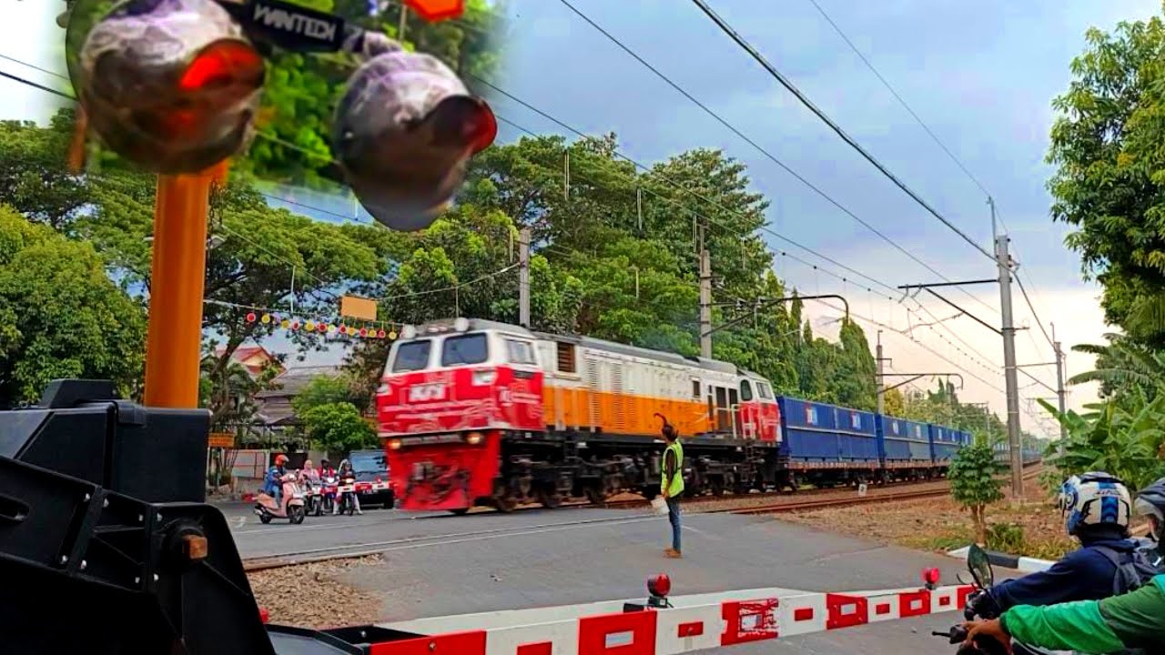 Wantech Train RAILROAD CROSSING | Palang WANTECH BARU , Uji Coba Hanya 8 Jam Kembali ...