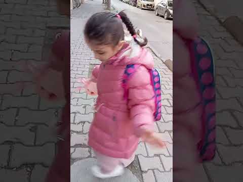 عندي بنوته صغيرة