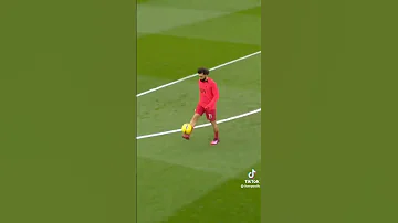 ريمڪس ميتا اشو اشوفك يا قلبى اطمن محمد صلاح ليفربول 