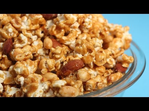 Homemade Caramel Corn