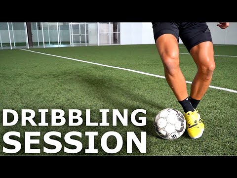 Individual Dribbling Training Session | 5 Dribbling Drills For Footballers