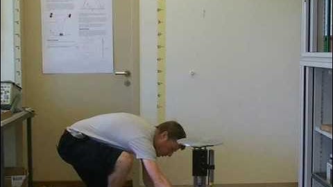 Juggling Robot Uses No Sensors