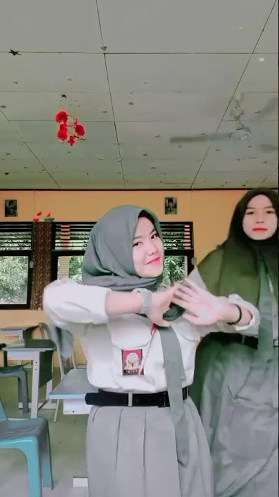 VIRAL CEWEK SMA MONTOK 🤤 1JUTA VIWERS