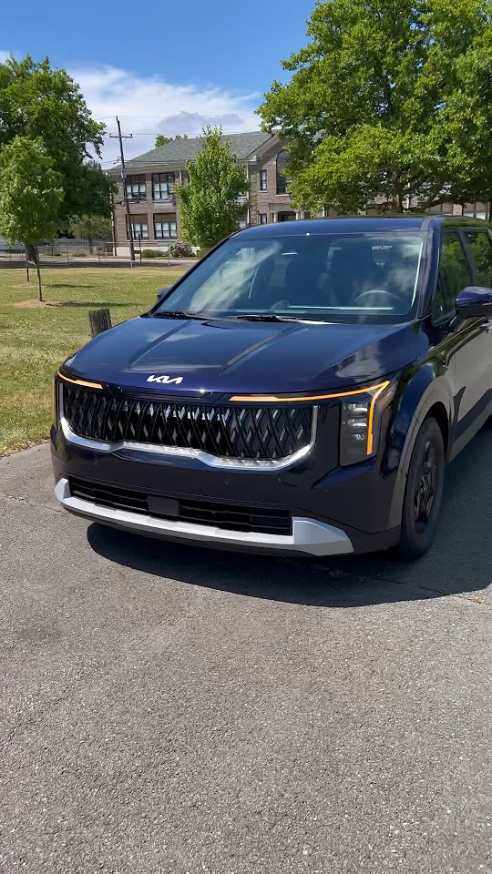 2025 Kia Carnival LXS! Full review 7/1/24 at 12 noon ET! kiacarnival 