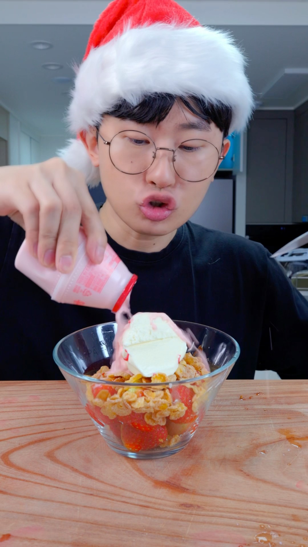 How to make Strawberry Ice Cream Cereal