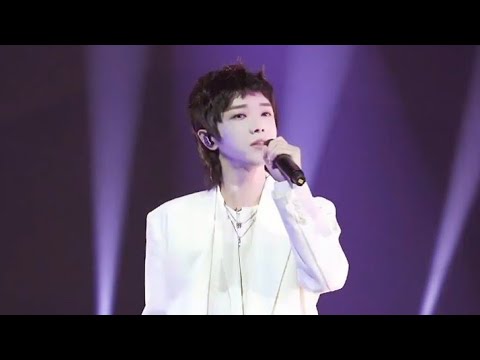 【華晨宇Watching Yu#76】《紫》舞台直拍 ft.歐陽娜娜【Hua Chenyu】