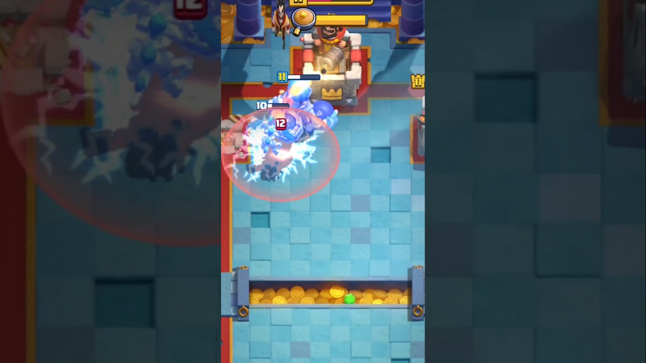 My Giant Skeleton destroyed the main tower.👻👻 #clashroyale #giantskeleton