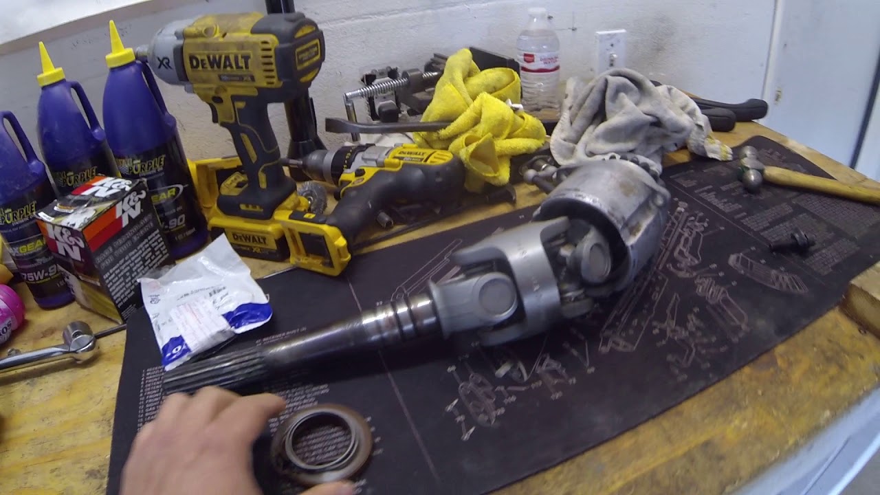 Volvo Penta Driveshaft Seal (part 1of 3) YouTube